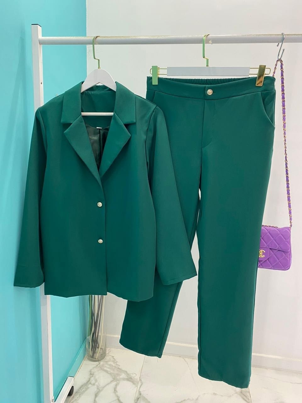 костюм брючный женский деловой,женский брючный костюм,элегантный брючный костюм,женский брючный костюм двойка,костюм брючный тройка
