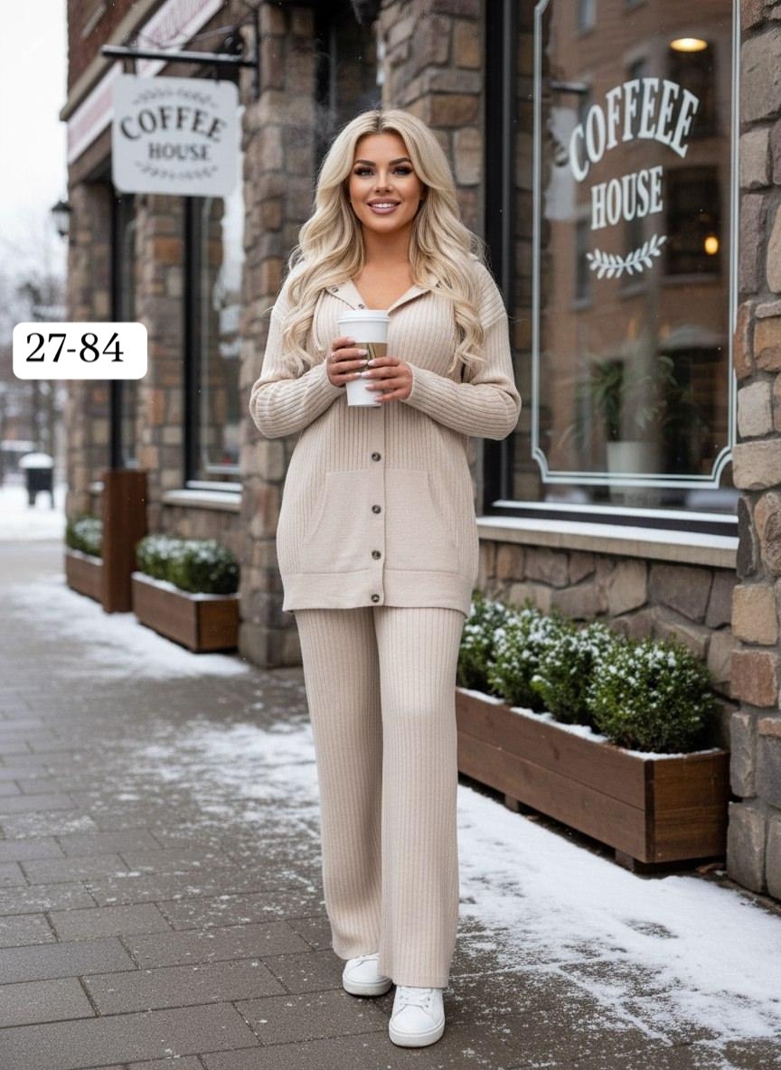костюмы брючные,костюмы женские,трикотажные костюмы,вязаные костюмы,костюм стильный