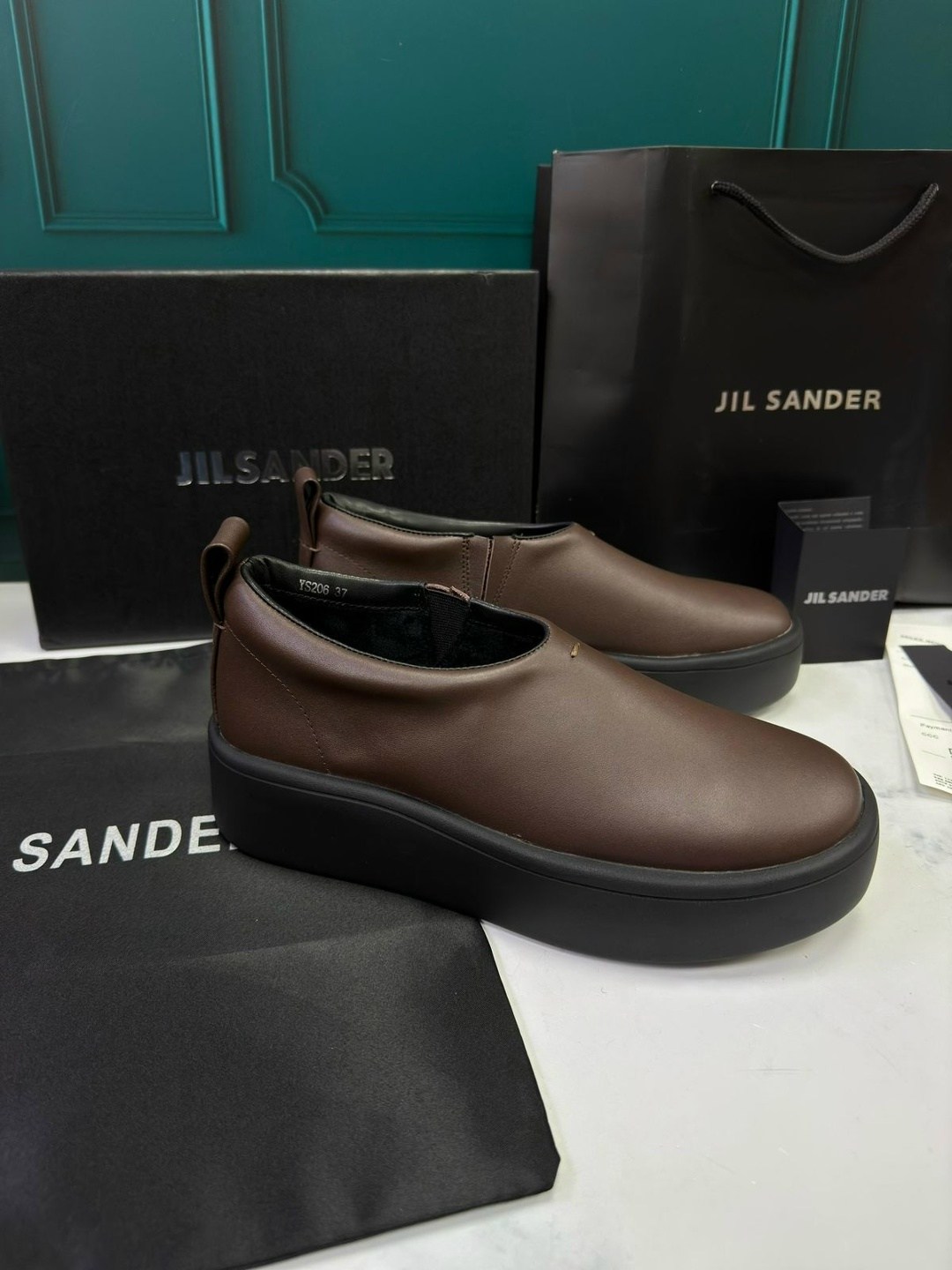 , женская,обуви,стильная ,слипоны женские