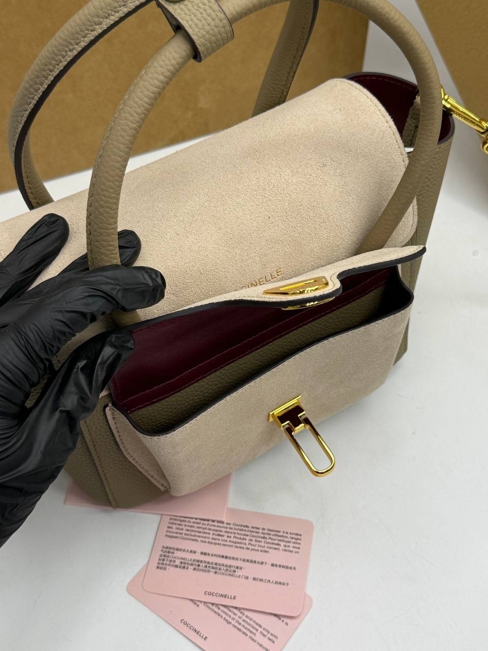 coccinelle сумка,женская сумка coccinelle,сумка,сумки женская,сумка бежевая