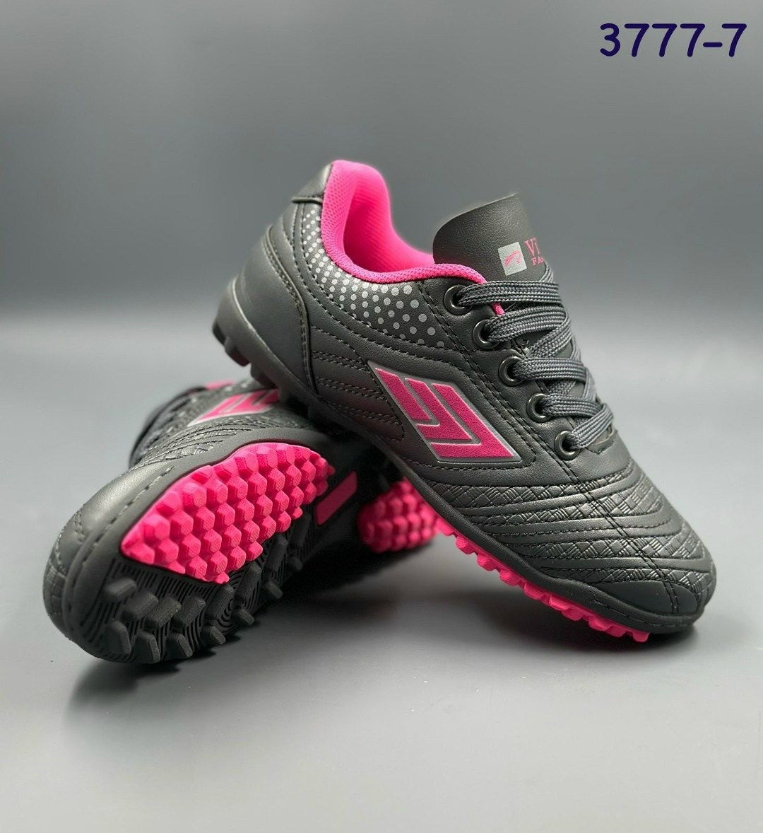 сороконожка для футбола,сороконожки футбольные,футбольная ,бутса футбольный,футбольные кроссовки