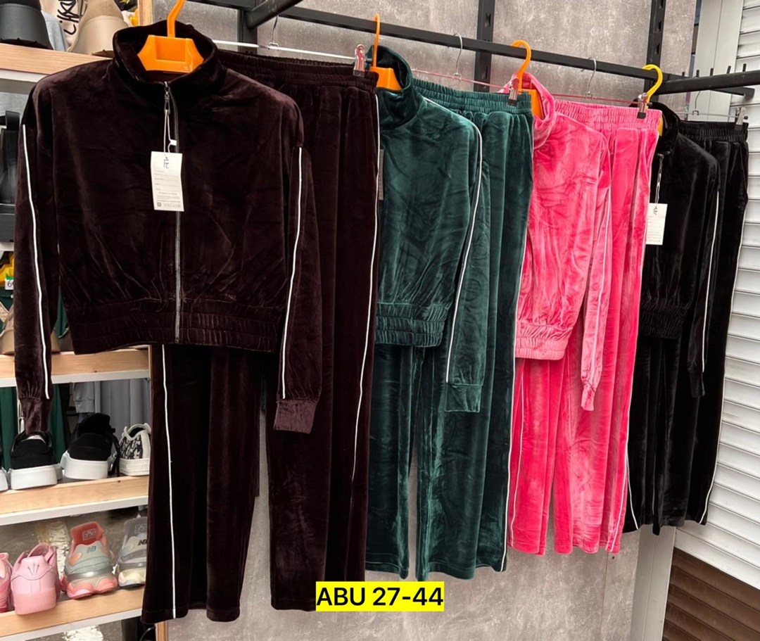 велюровый спортивный костюм женски,велюровый спортивная костюм,костюм велюровый женский,костюм велюровый,спортивный женский велюровый костюм