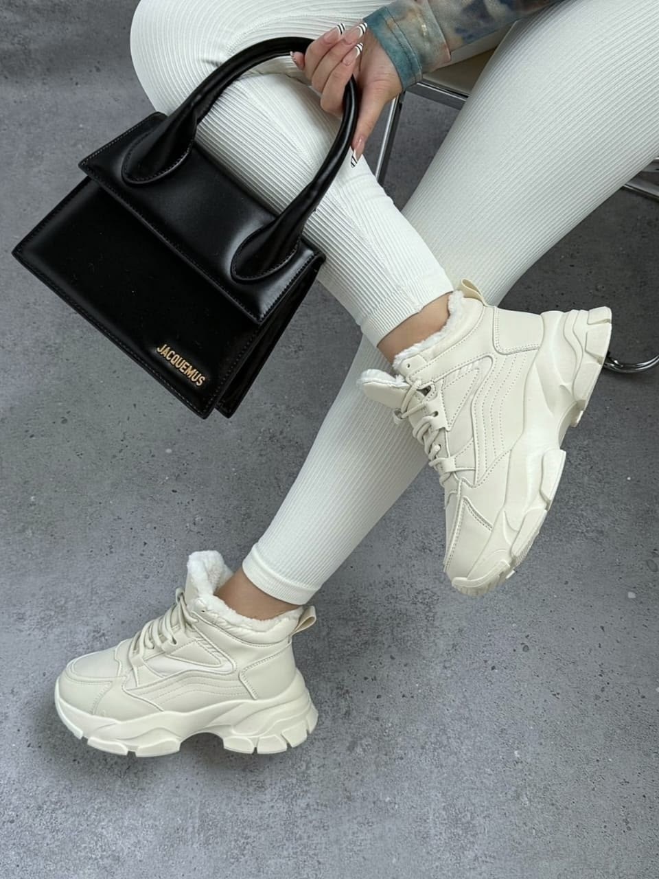 ,черные кроссовки,теплые кроссовки,женские кроссовки,зимние кроссовки