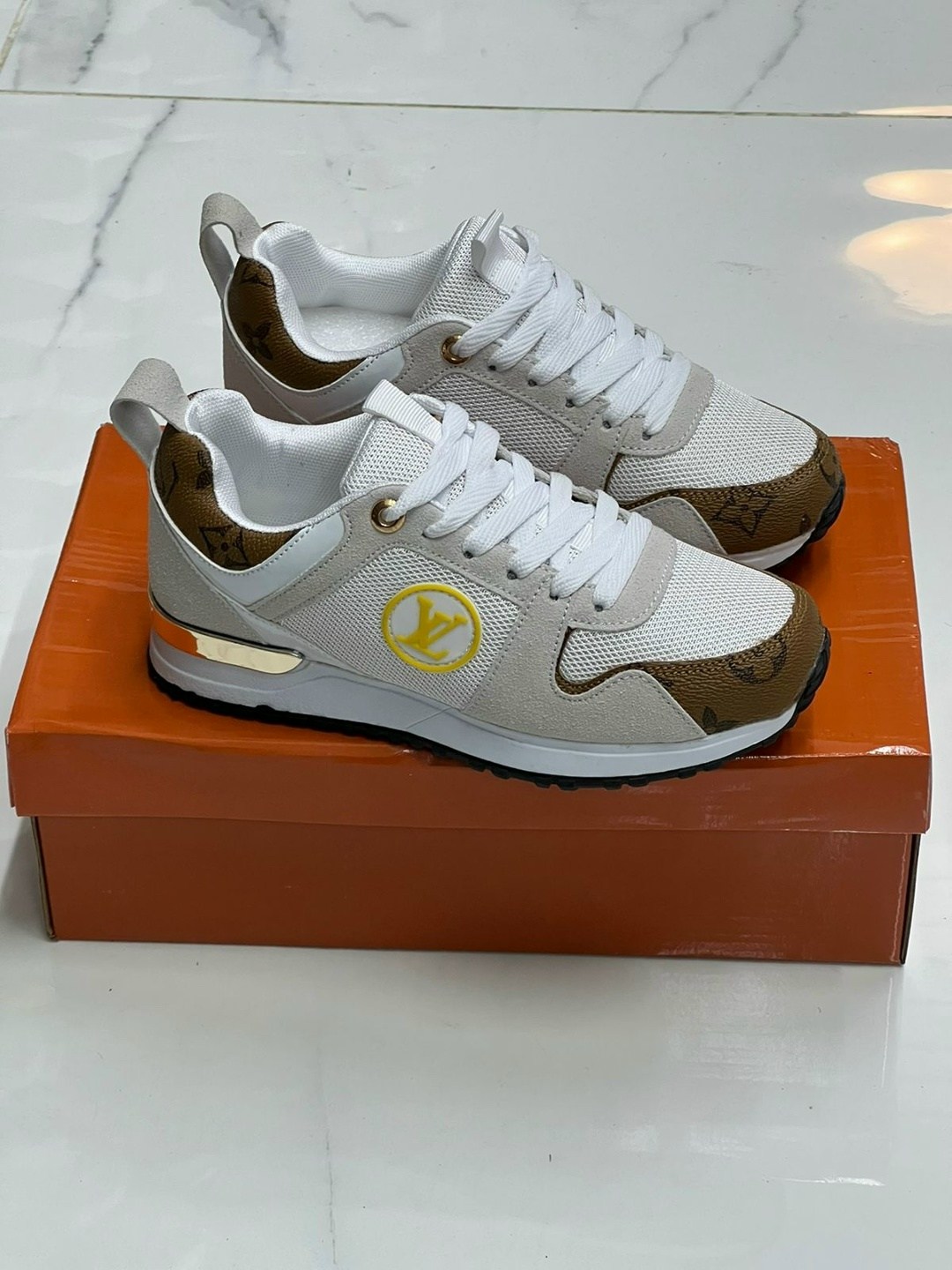 кроссовки женские louis vuitton,кроссовки louis vuitton кроссовки louis vuitton,кроссовки луи витон белые,луи виттон кроссовки женские, луи виттон кроссовки