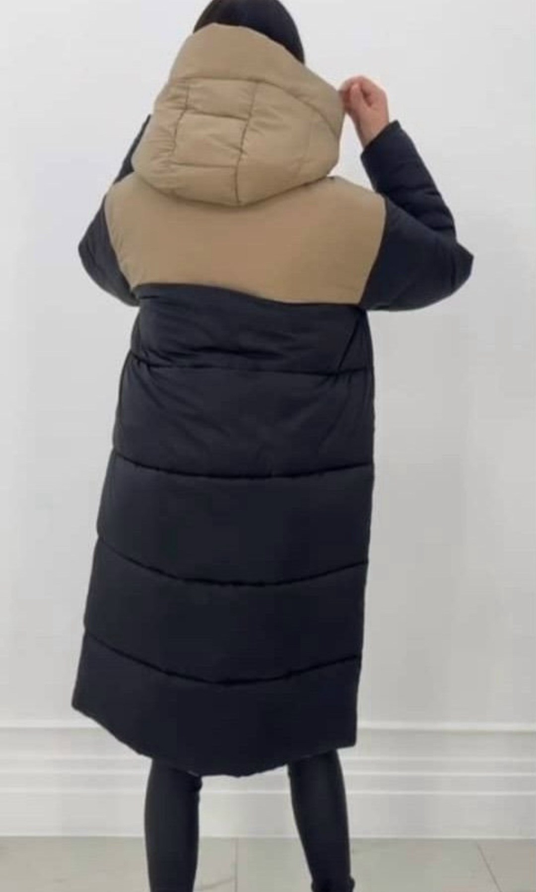 удлиненная куртка,куртка женская,куртка модная,пуховик длинное с капюшоном,куртка пуховик зимняя с капюшоном