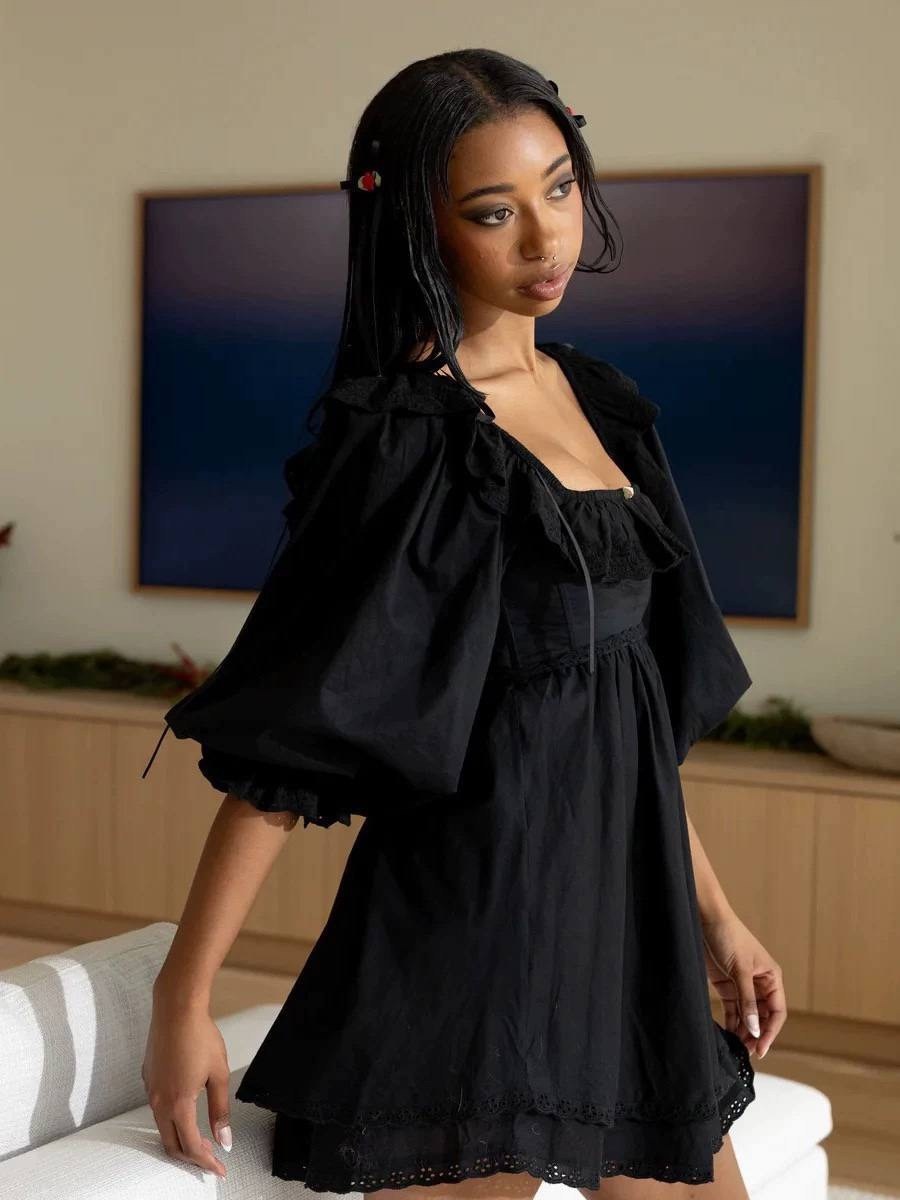 стильное платье,платье короткие,белое летнее платье,платье женская,платье с оборками