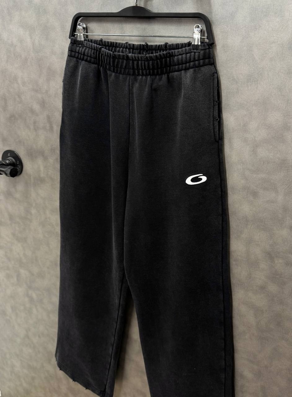 спортивные штаны,спортивные брюки,широкие штаны,спортивные брюки женские,спортивные штаны карго