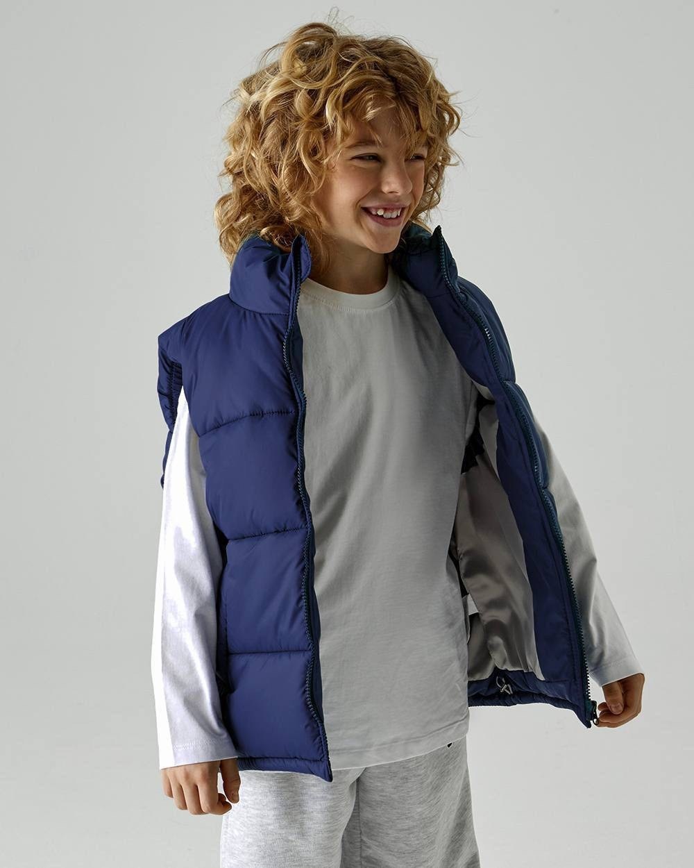 жилет детский,жилетка детская,жилет утепленная,жилетка,жилет на синтепоне