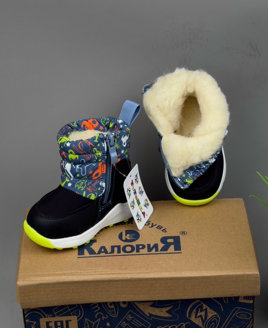 сапоги зимние детские,детская ,,сапожки,детские дутики
