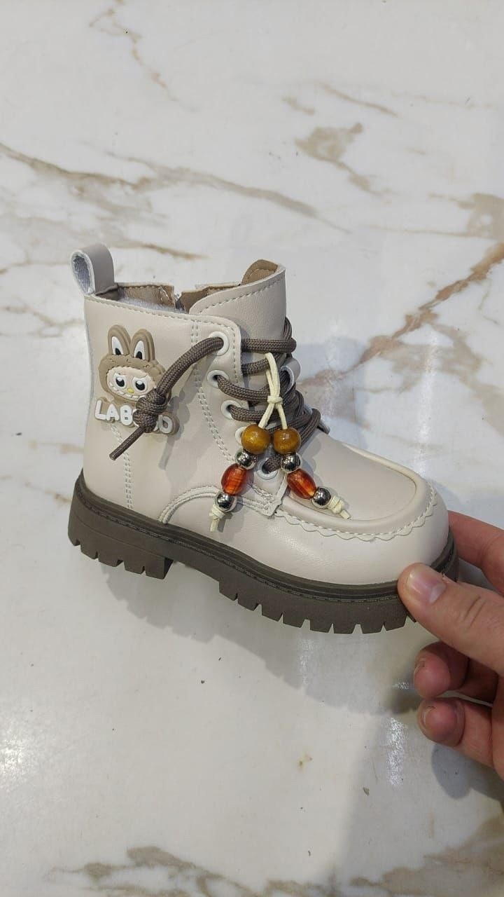 ,детские ботинки,детские ботиночки,детская ,ботинка