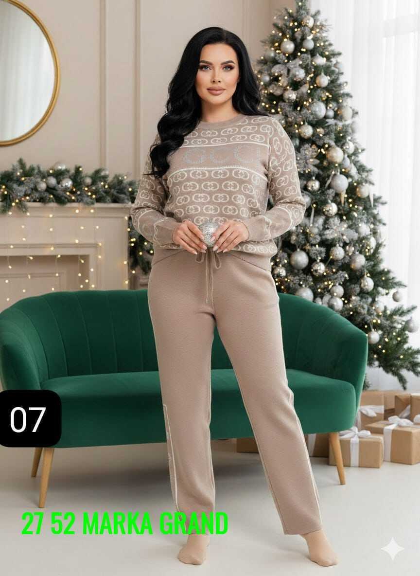 костюмы брючные,костюмы женские,костюм с брюками,трикотажные костюмы,костюм женский на флисе