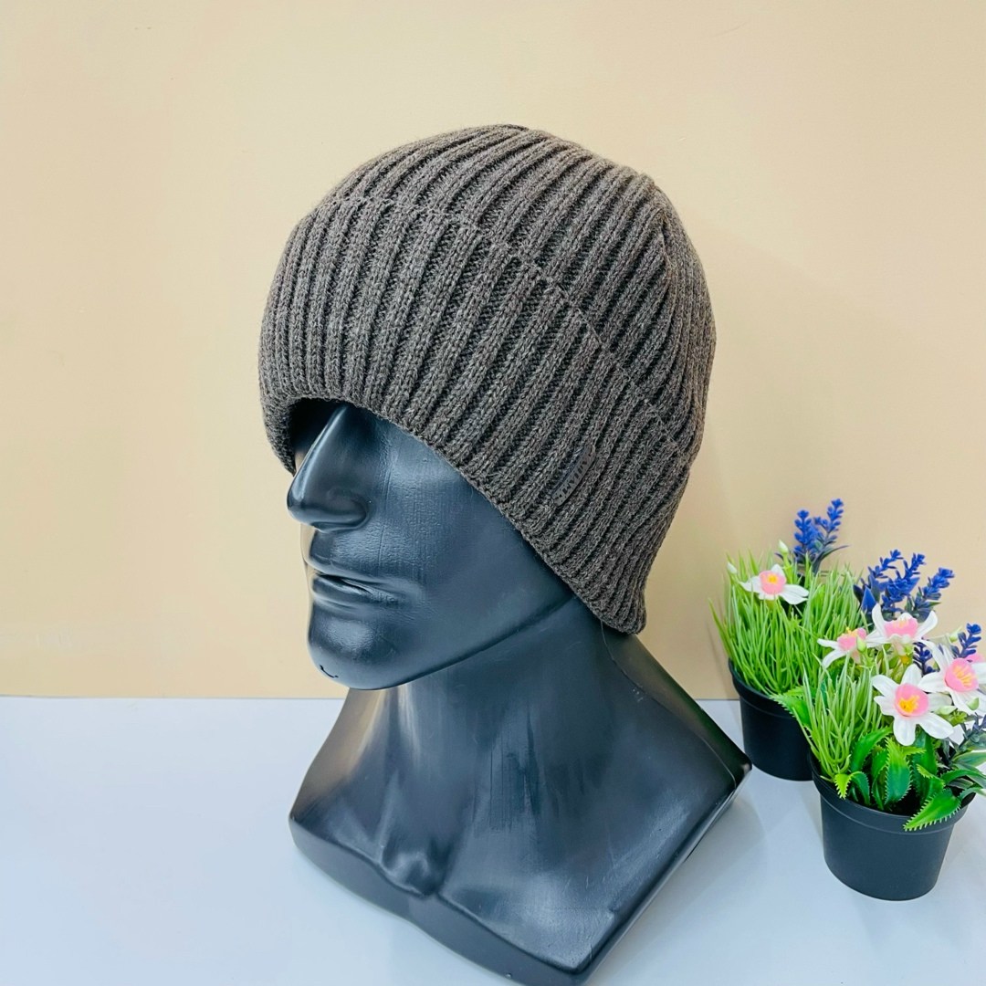 шапка мужская,мужская зимняя шапка,шапка для мужчины,мужская вязаная шапка,шапка мужская с отворотом