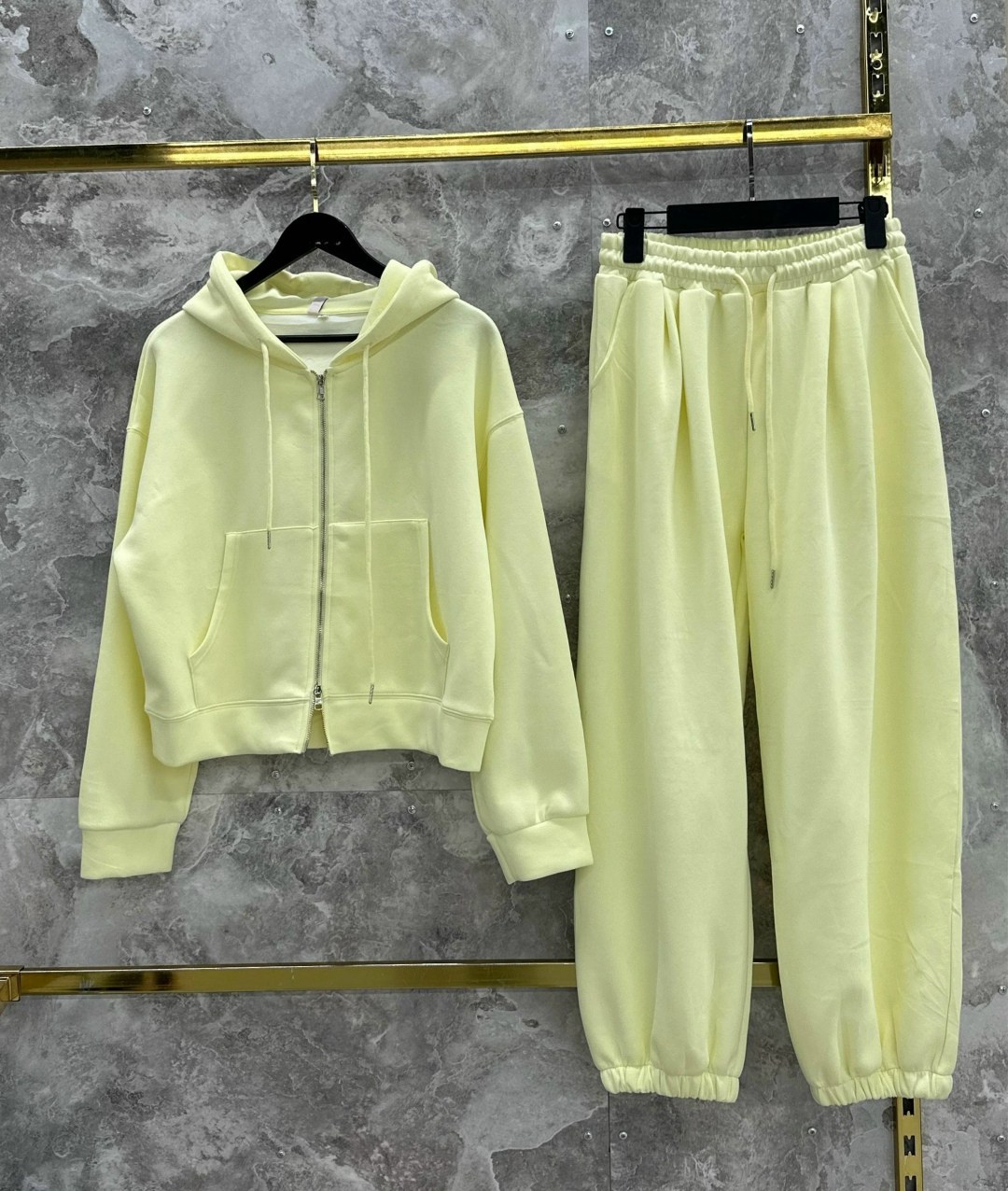 костюмы спортивные женские,костюм со штанами,стильные костюмы,спортивные костюм,cпортивный костюм женский на флисе