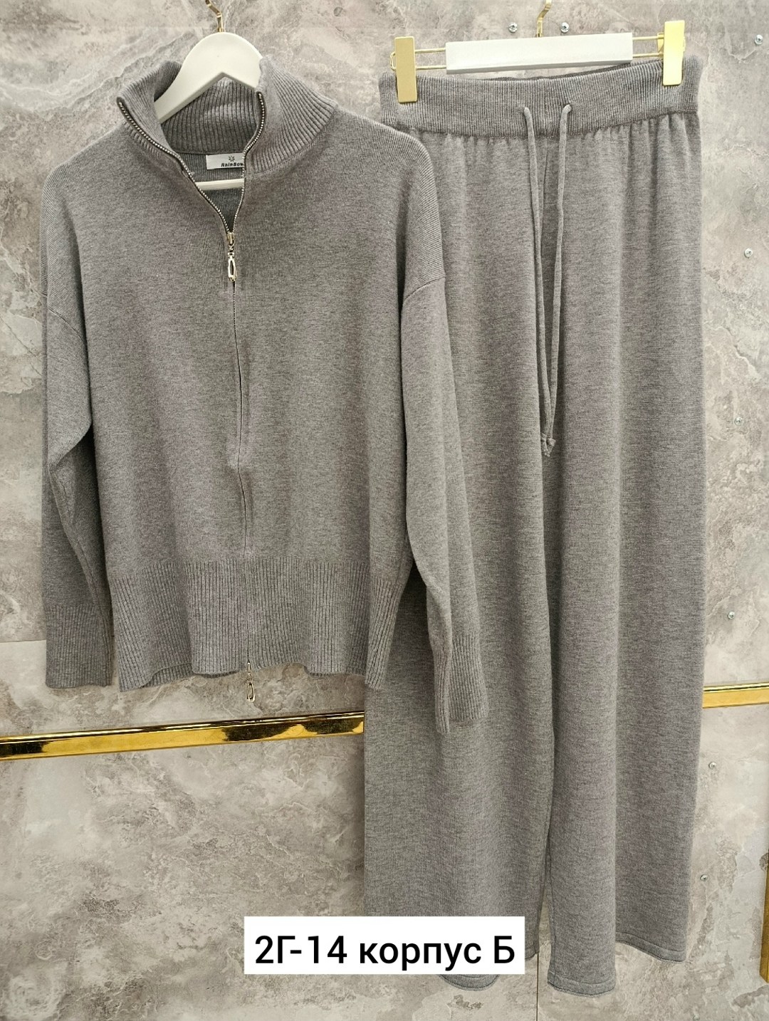 костюм двойка кашемир,трикотажные костюмы,стильные костюмы,костюм кашемир,повседневный костюм