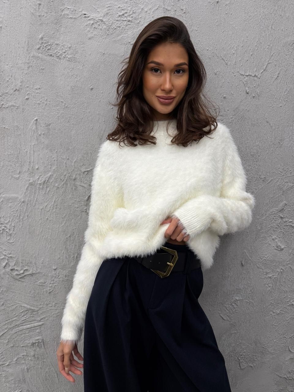 пушистый свитер,пушистый джемпер,пушистая кофта,свитер из ангоры,свитера женские