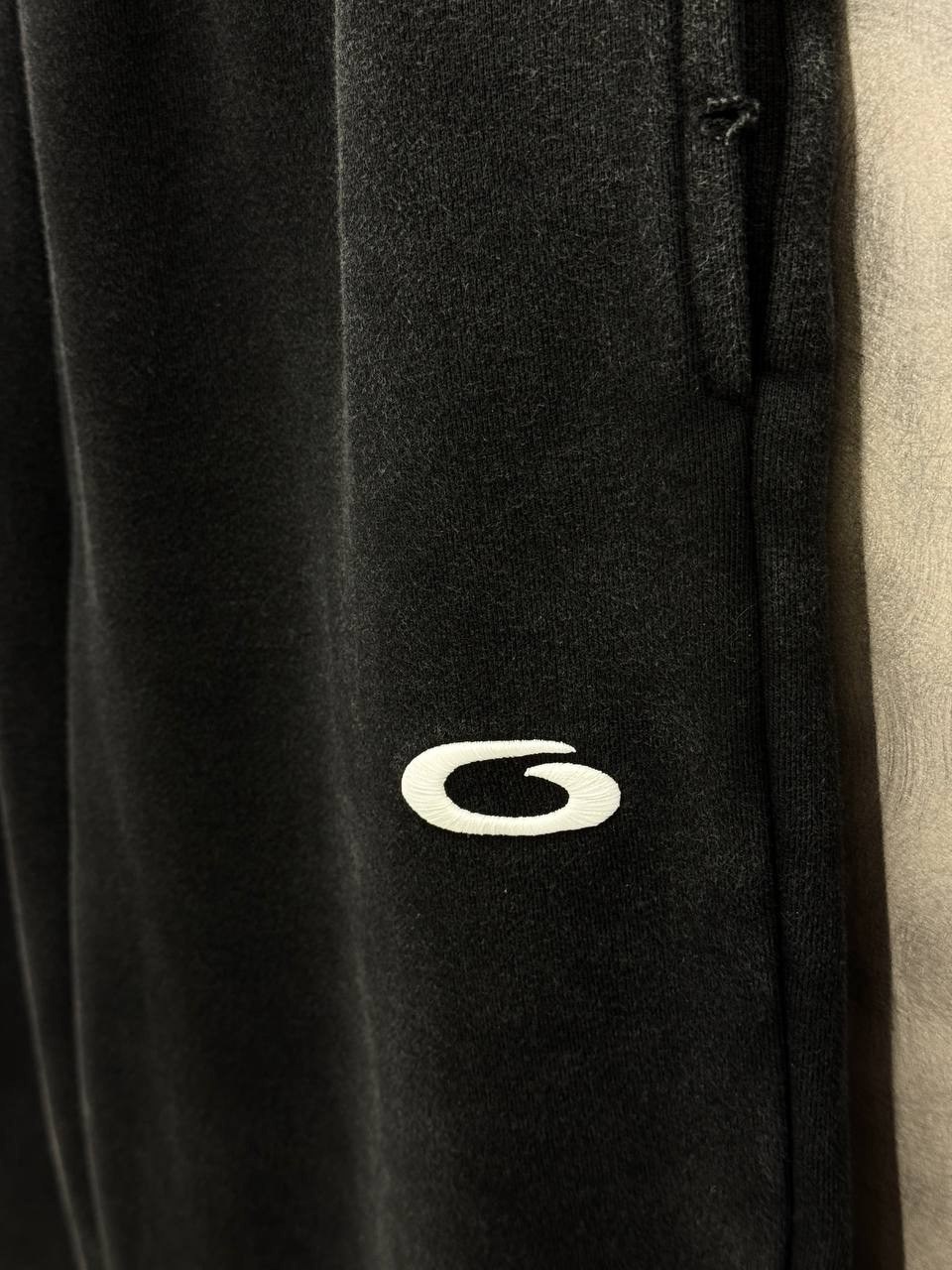 спортивные штаны,спортивные брюки,широкие штаны,спортивные брюки женские,спортивные штаны карго