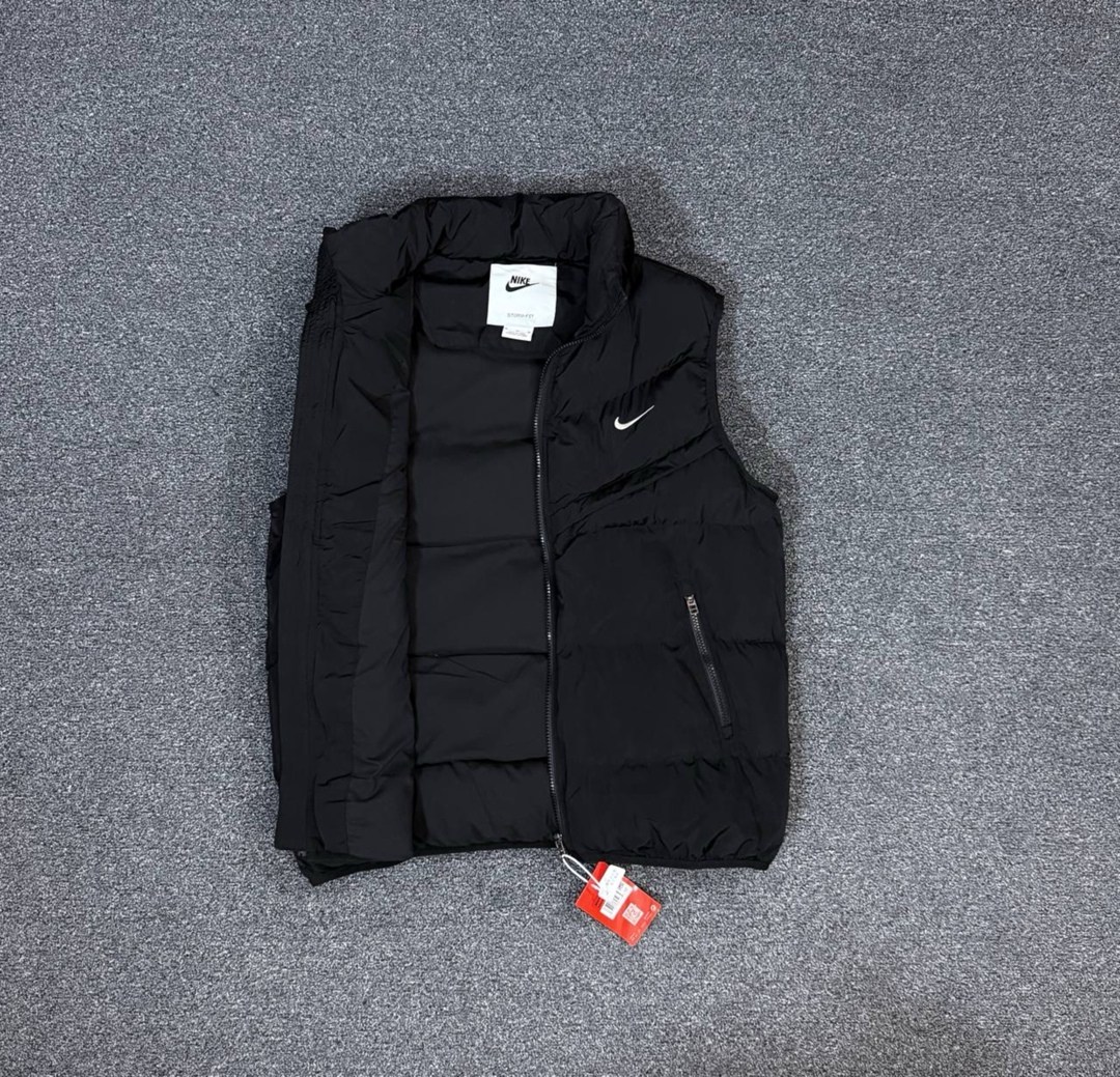 жилетка nike,жилетка спортивная,жилетка безрукавка,жилетка мужская,жилет nike