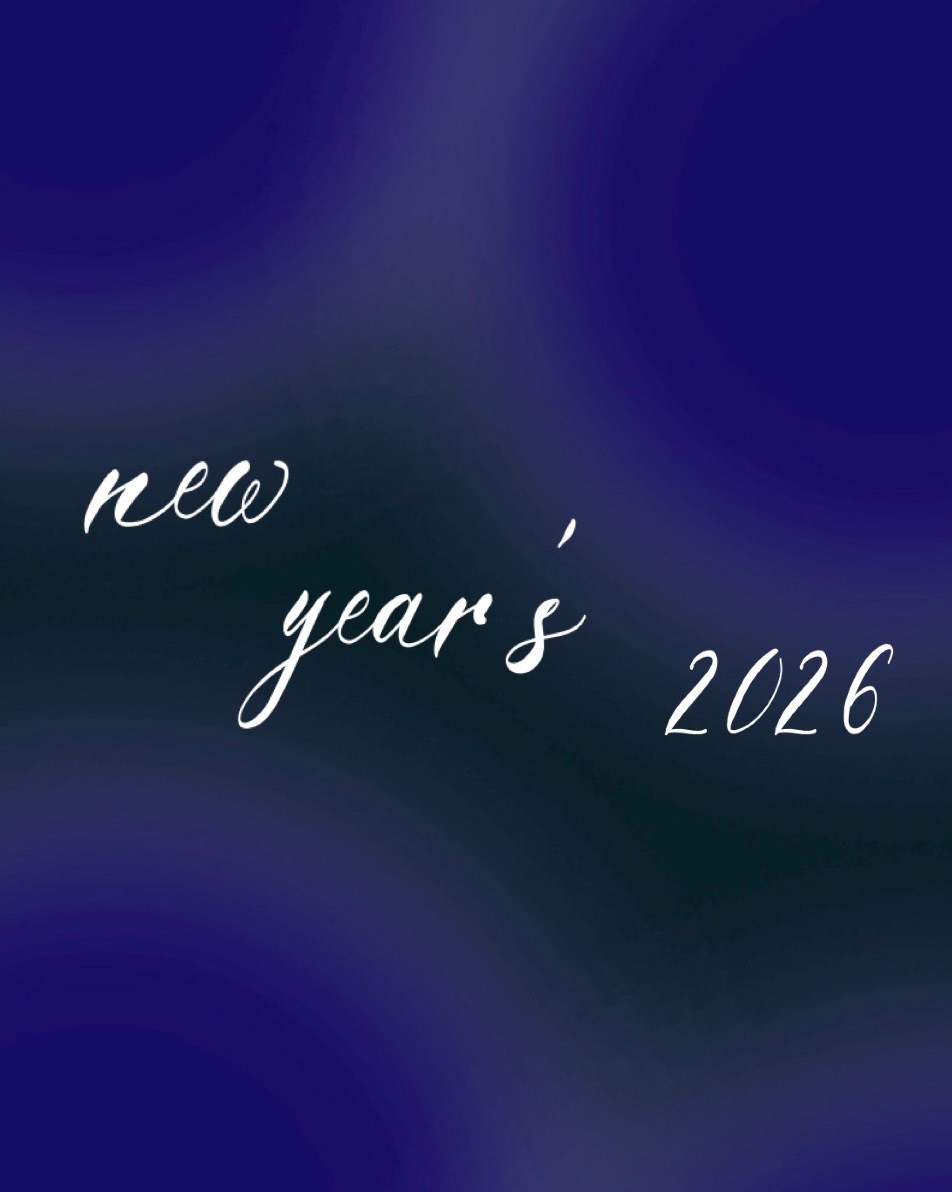 синее платье,атласное платье,элегантные платья,платье с драпировкой,вечернее коктейльное платье