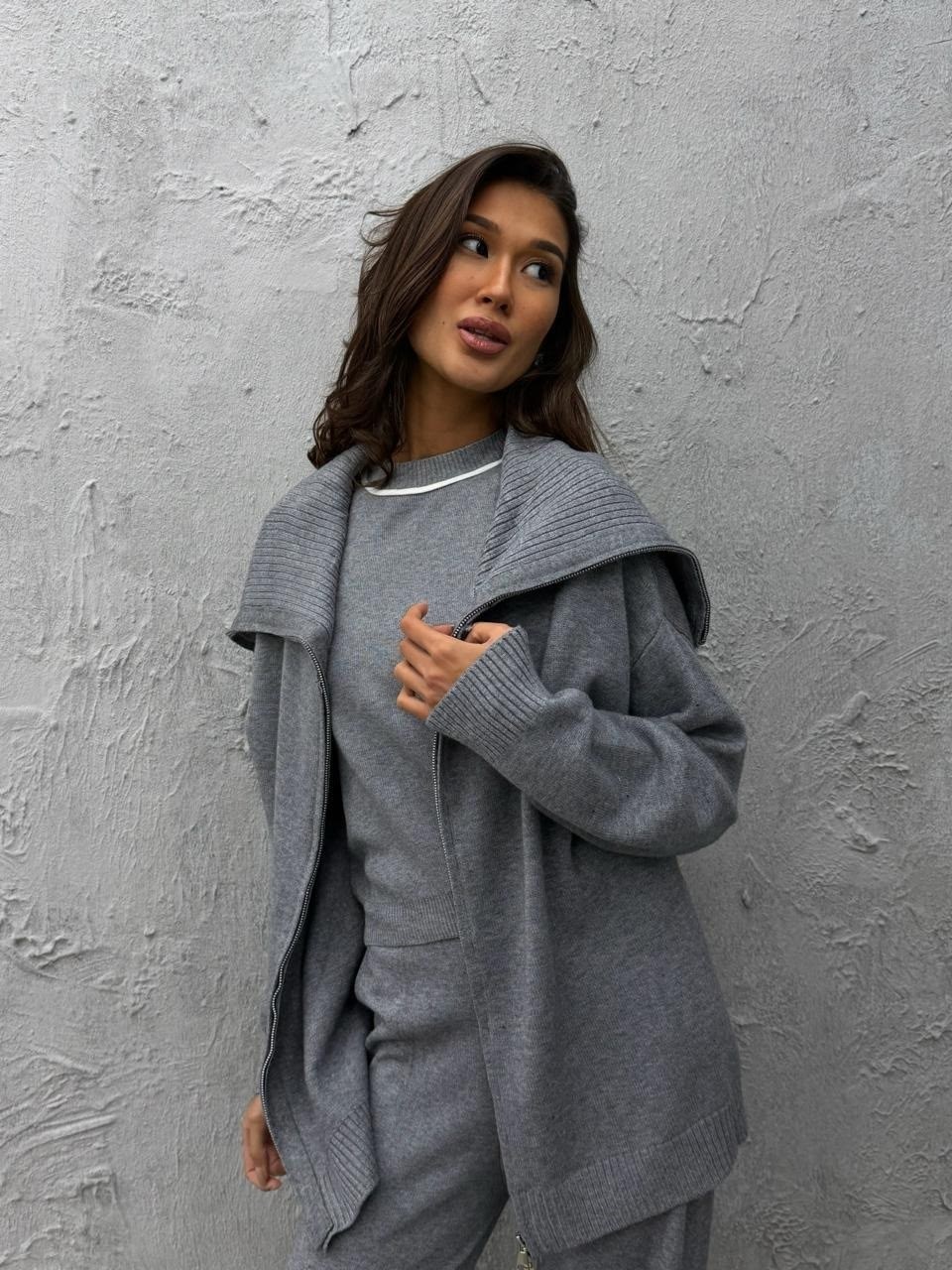 трикотажные костюмы,вязаные кардиганы,кардиган трикотажный,кардиган стильный,кардиган серый