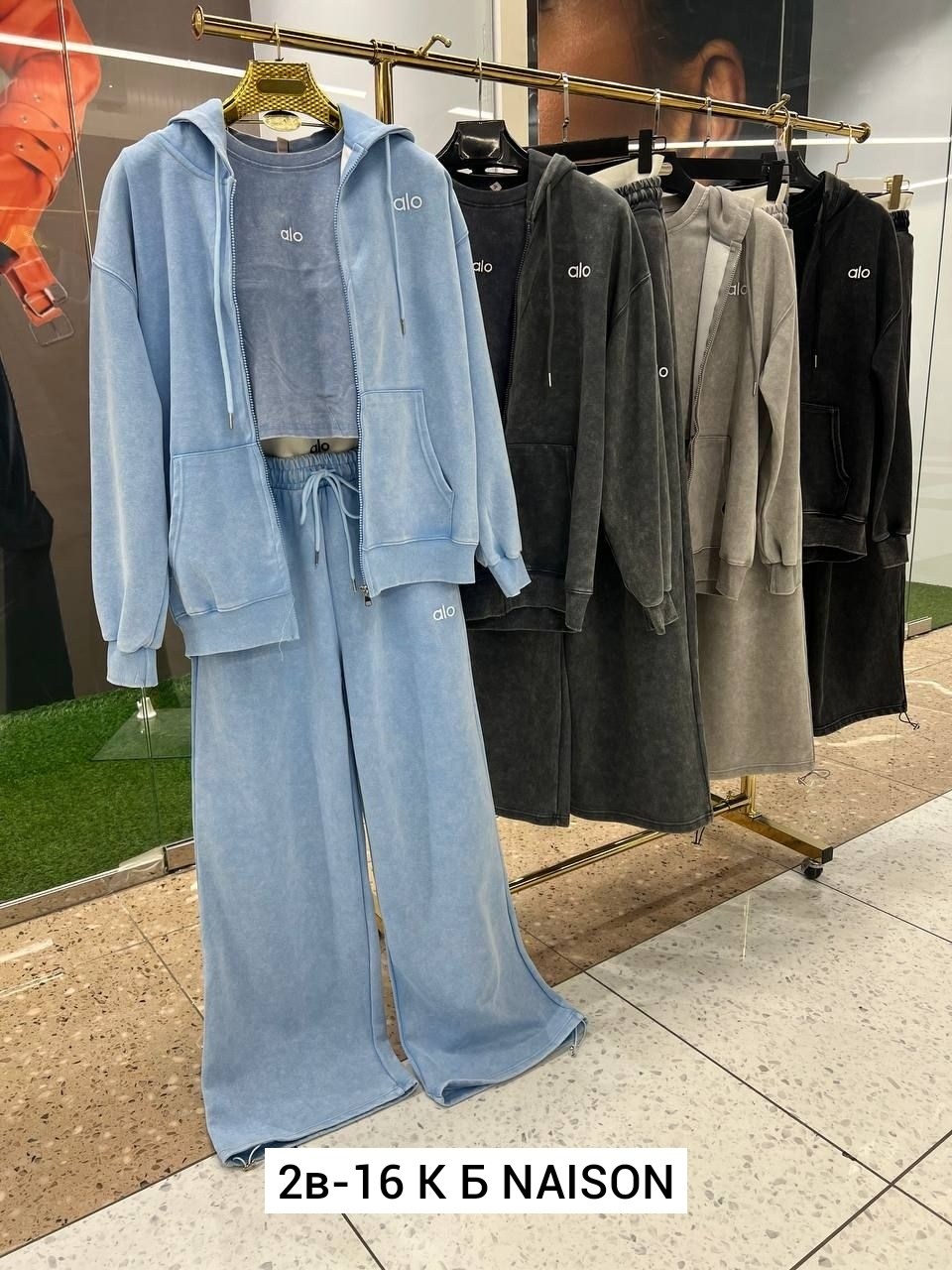 стильные костюмы,костюмы двойки,женские костюмы,костюмы спортивные женские,спортивные костюмы