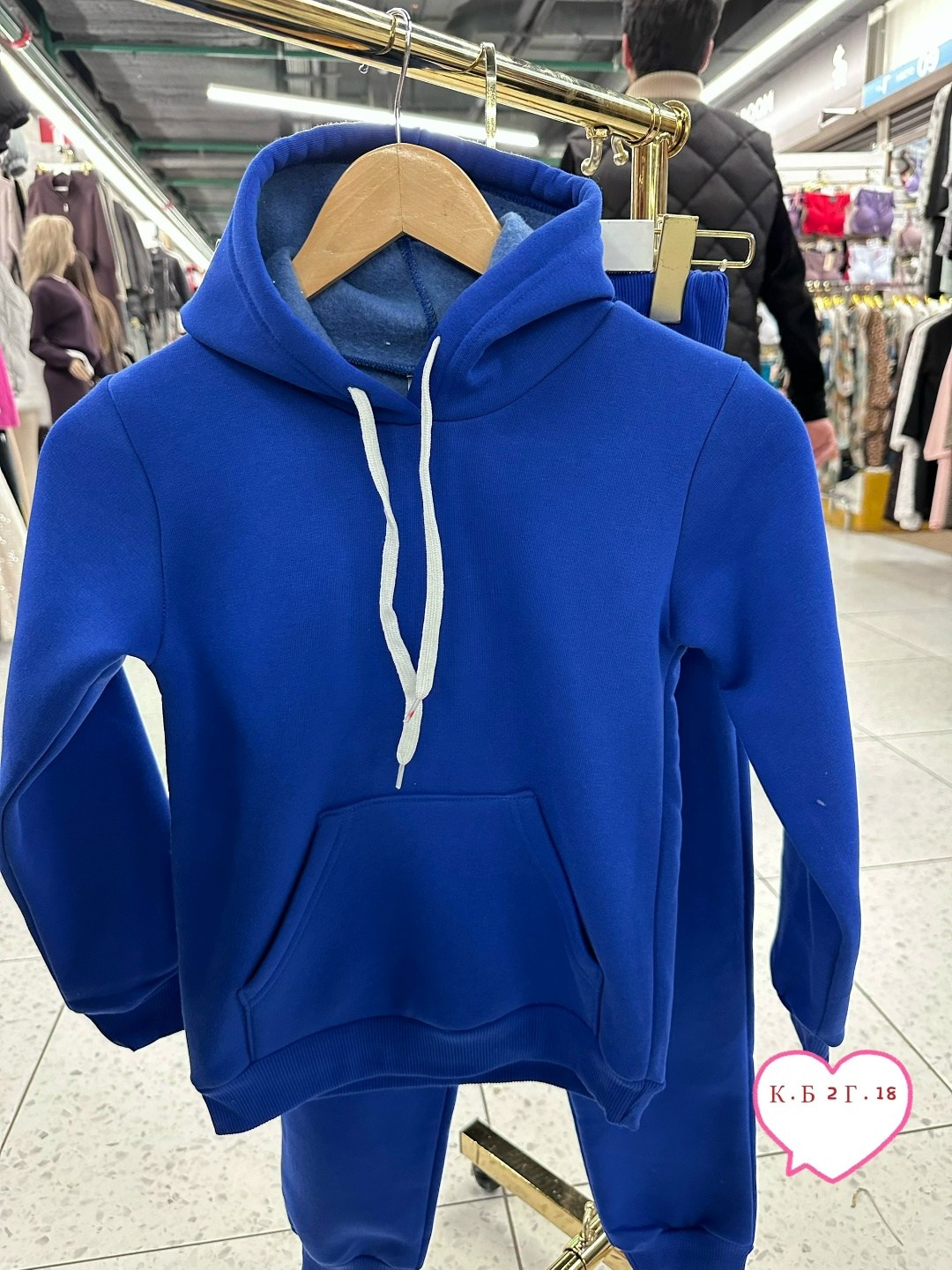 костюм на флисе,костюм толстовка,спортивные костюм,теплый костюм,спортивные костюмы на флисе