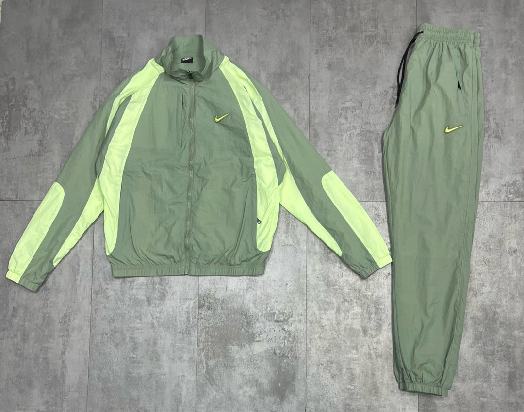 спортивные костюмы nike,спортивный костюм nike мужской,спорт костюм,спортивные костюм,костюм nike мужской