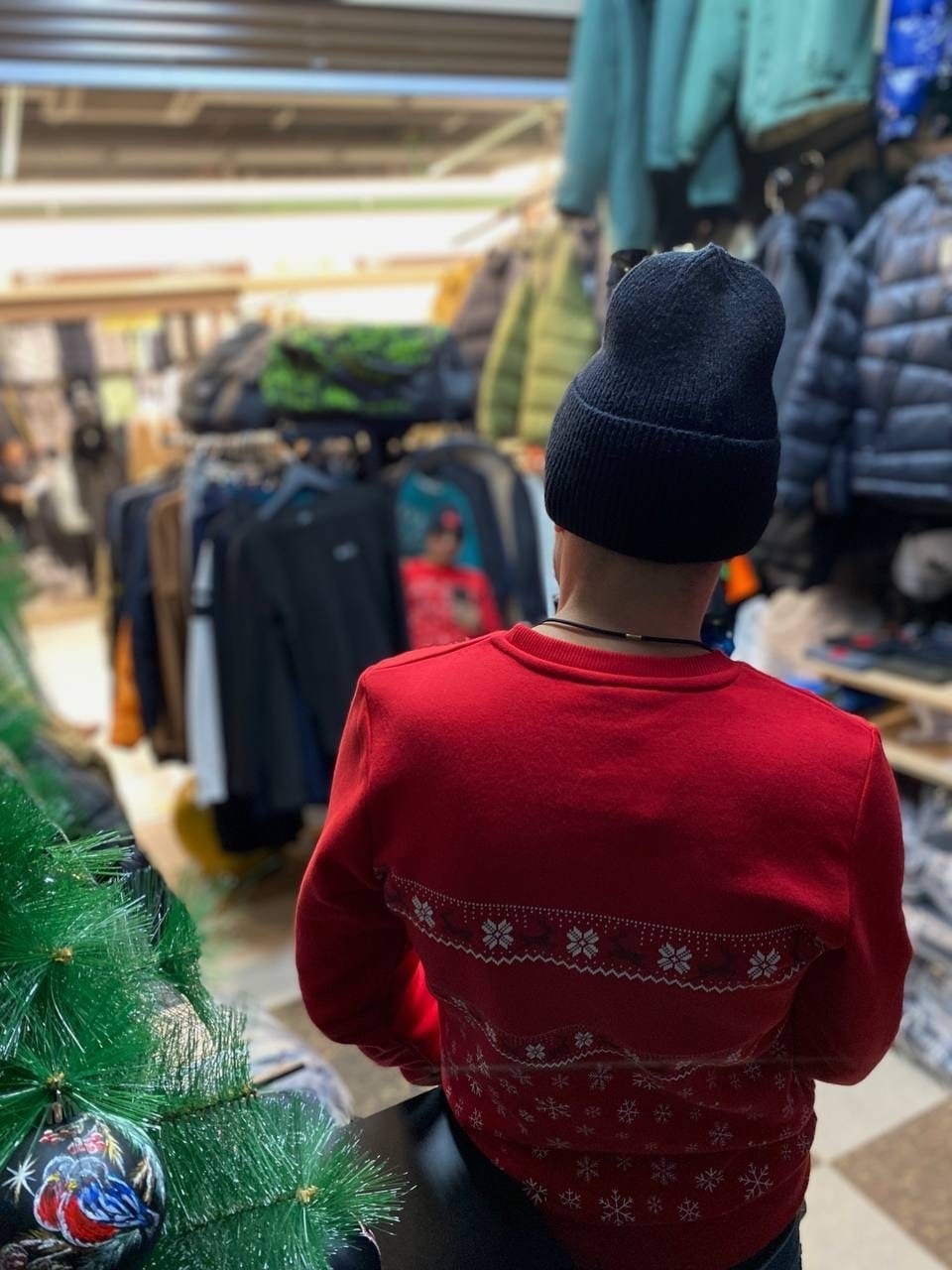 новогодние свитера,свитер,рождественские свитера,новогодний свитшот,мужские свитера