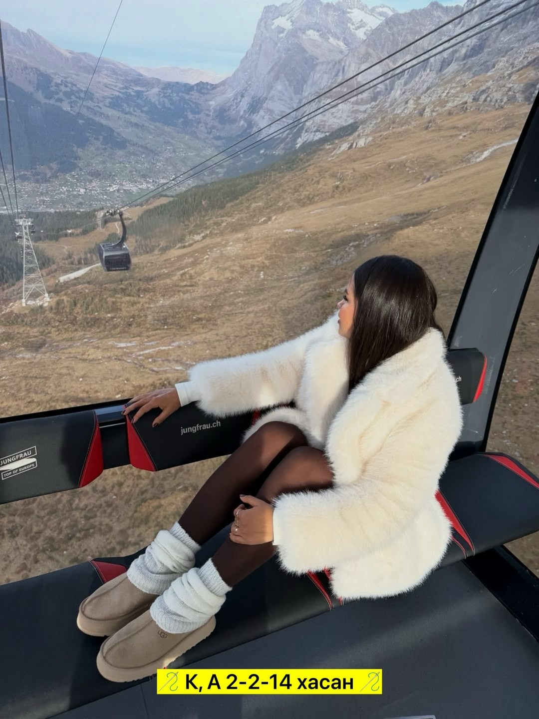 девушка,зимние куртки,в горах,зимнее пальто,пуховик