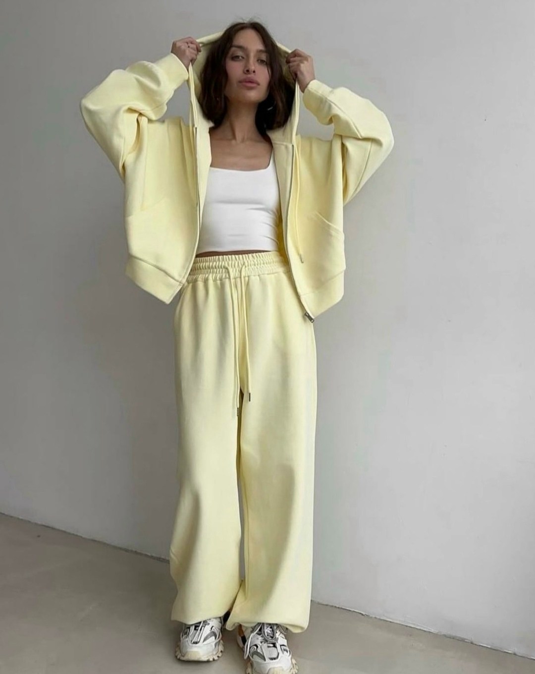 костюмы спортивные женские,костюм со штанами,стильные костюмы,спортивные костюм,cпортивный костюм женский на флисе