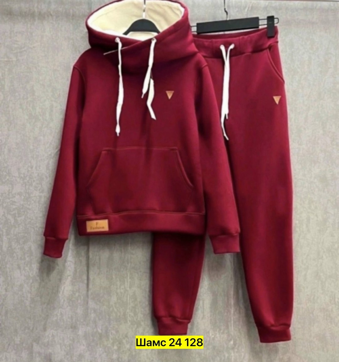 костюм на флисе женский,женский спортивный костюм на флисе,костюм на флисе,спортивные костюмы на флисе,костюмы спортивные женские