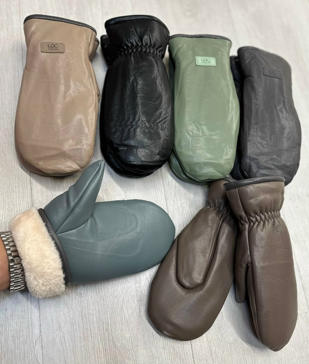 обувь,женские перчатки,женские кожаные перчатки,перчатки женские из натуральной кожи,варежки кожаные