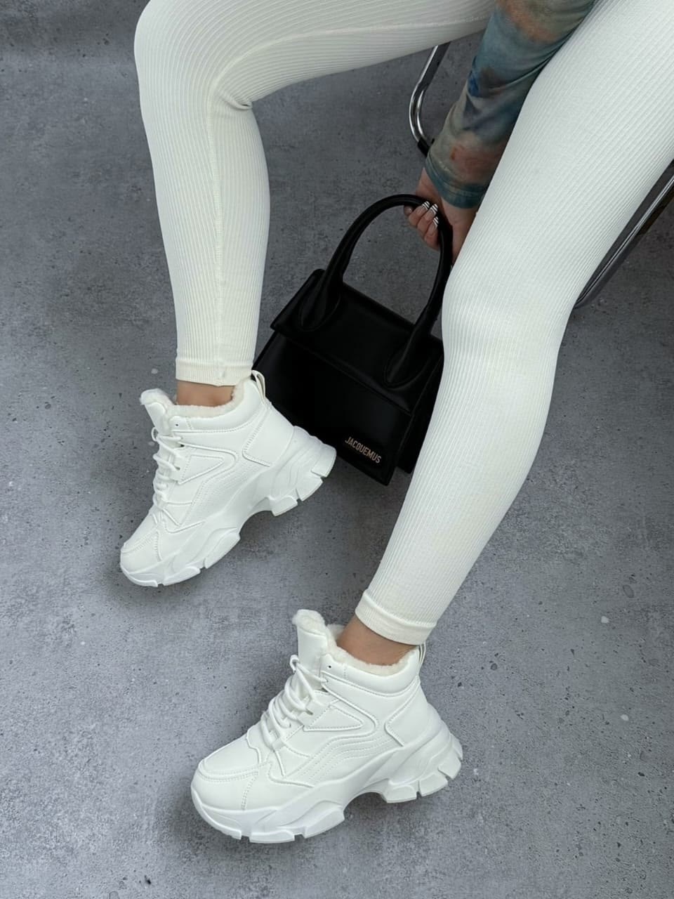 ,черные кроссовки,теплые кроссовки,женские кроссовки,зимние кроссовки