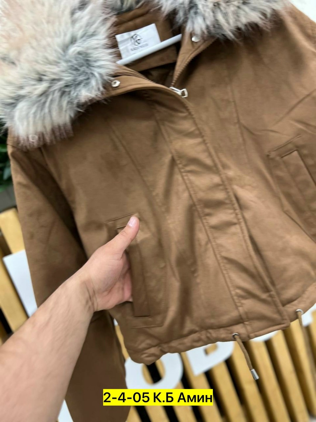 куртка женская с мехом,зимние куртки,куртка модная,женская зимняя куртка,куртка с мехом