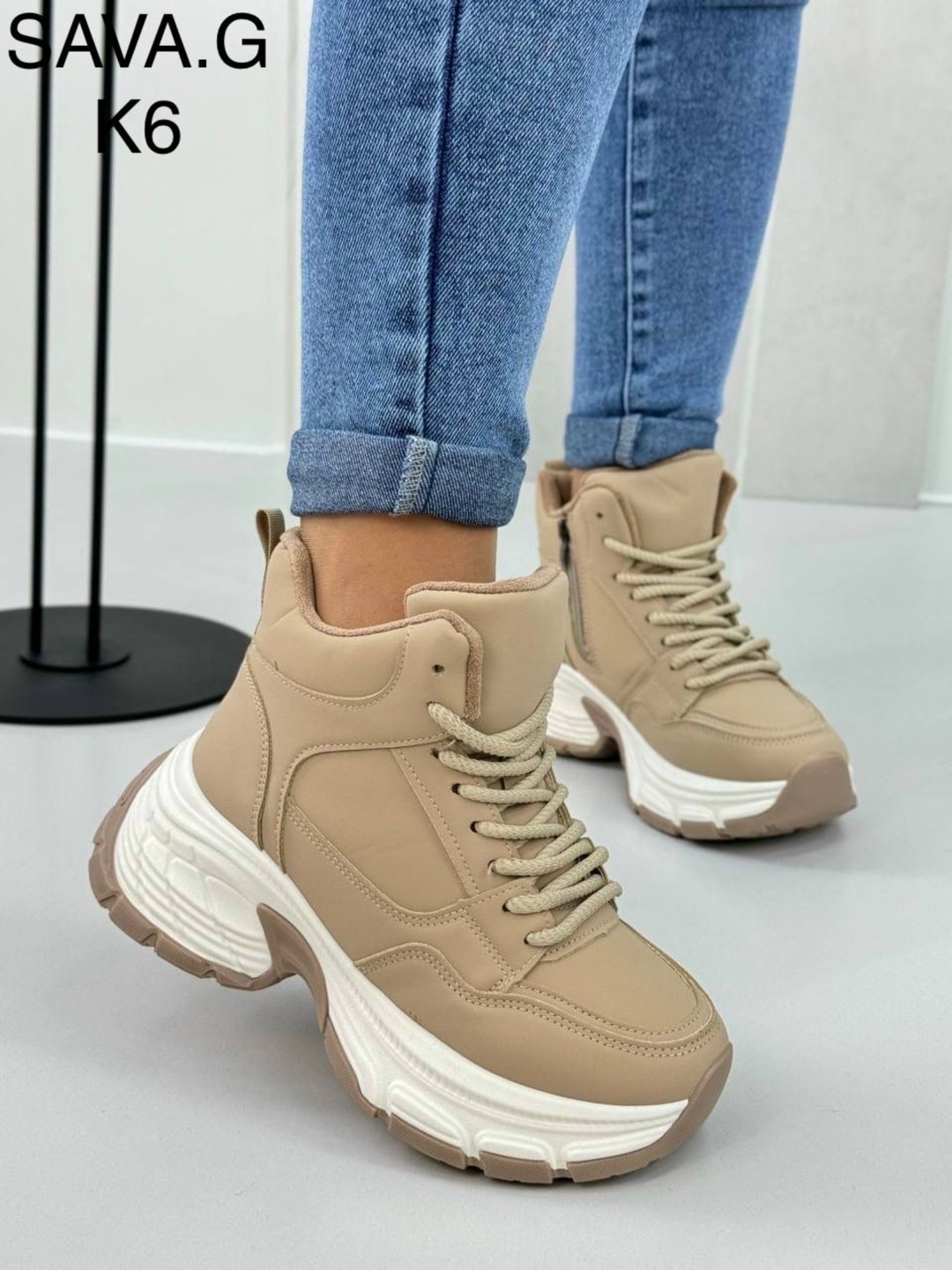 ,кроссовки женскиe,зимние женские кроссовки,кроссовки бежевые,зимние кроссовки