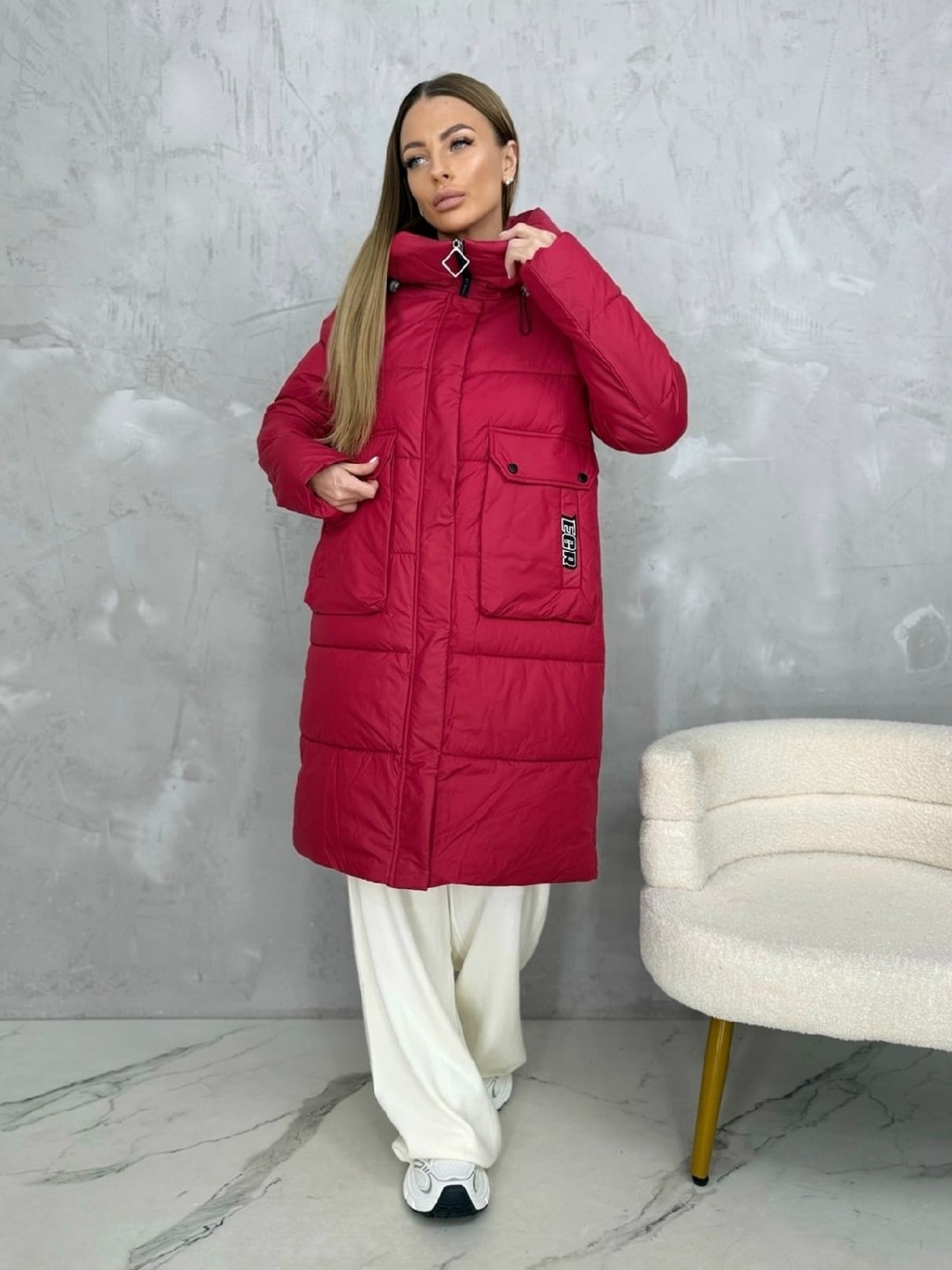 стильные пуховики,удлиненная куртка,зимняя куртка женская,бежевый пуховик,пуховик зимний женский