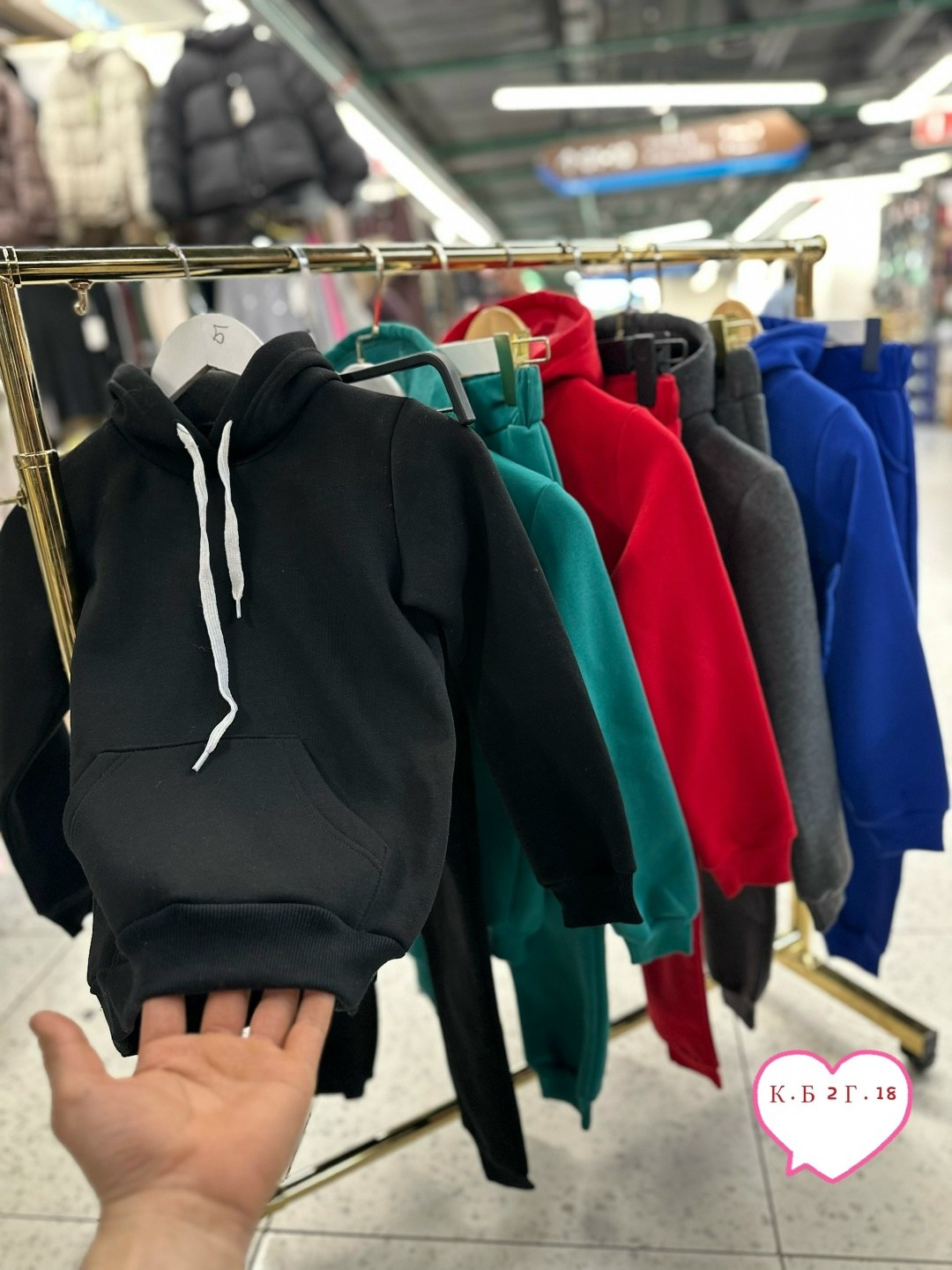 костюм на флисе,костюм толстовка,спортивные костюм,теплый костюм,спортивные костюмы на флисе