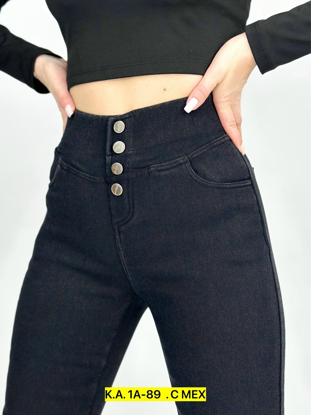 обувь,брюки джинсы,женские джинсы,джоггеры джинсы,джеггинсы с начесом