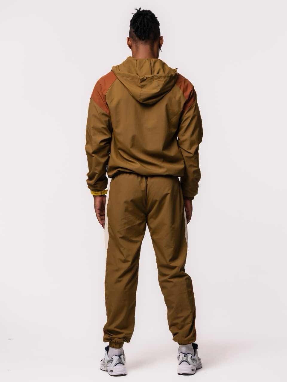 повседневная куртка,куртка,куртка анорак,коричневая куртка,анорак