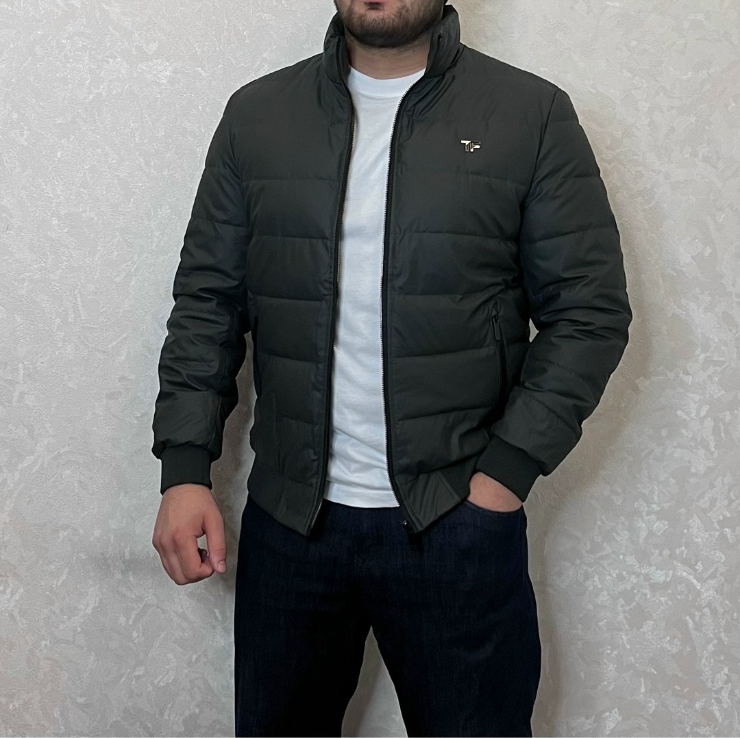 куртка,куртка бомбер,стильная куртка,мужская куртк,мужская куртка бомбер