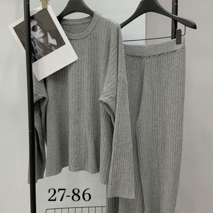 костюмы брючные,трикотажные костюмы,костюм с брюками,костюм из трикотажа,вязаные костюмы