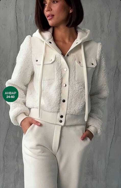 трикотажные костюмы,молодежные куртки,куртка барашек,костюм на флисе,белая куртка женская