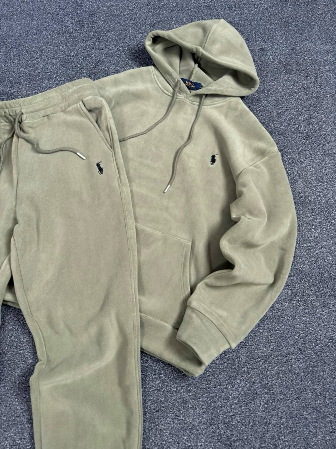 спортивные костюмы на флисе,костюм на флисе,костюм на флисе мужской,флисовые костюмы,мужской спортивный костюм на флисе