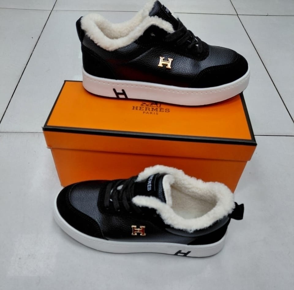 кроссовки женскиe,кроссовки женские зимние,зимние кроссовки женские с мехом,,женские кроссовки с мехом