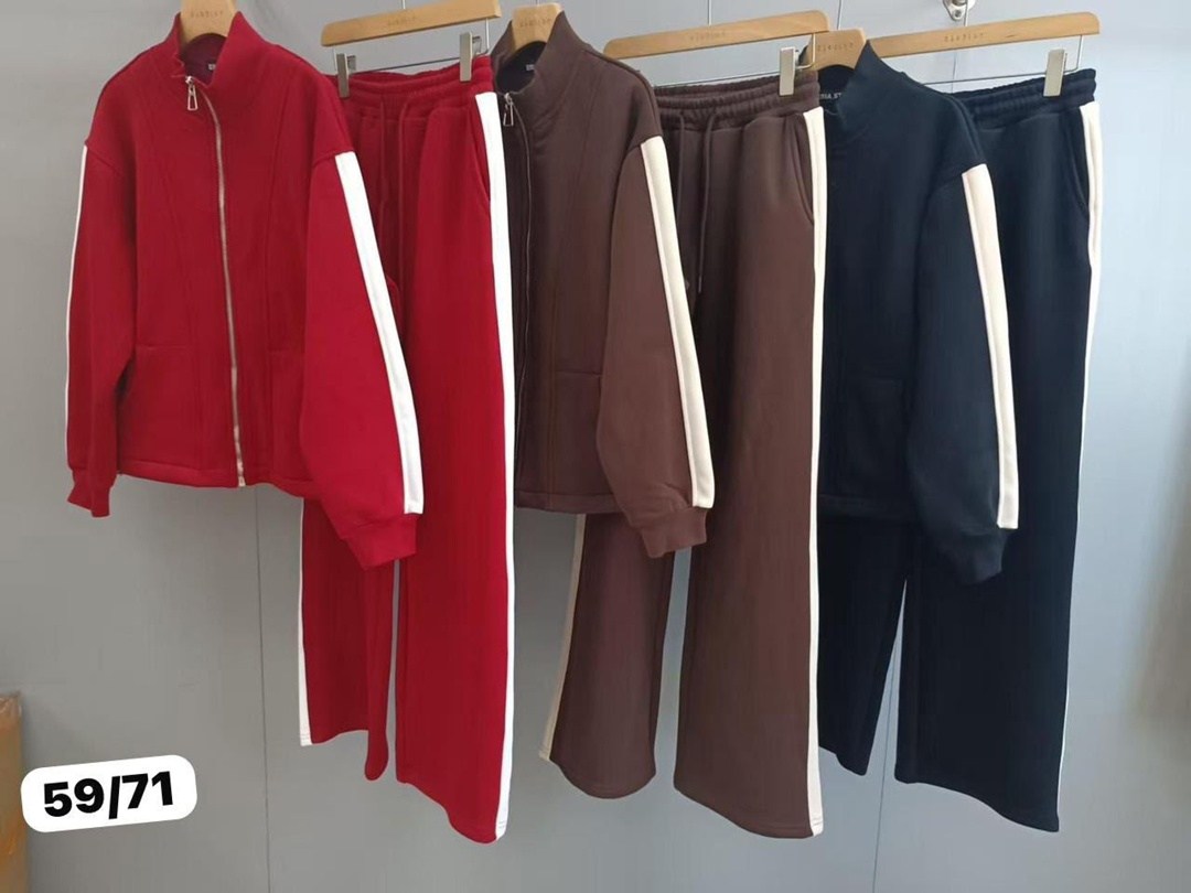 спортивные костюм,костюм женский спортивный на флисе,женский спортивный костюм,женские костюмы,спортивные костюмы на флисе