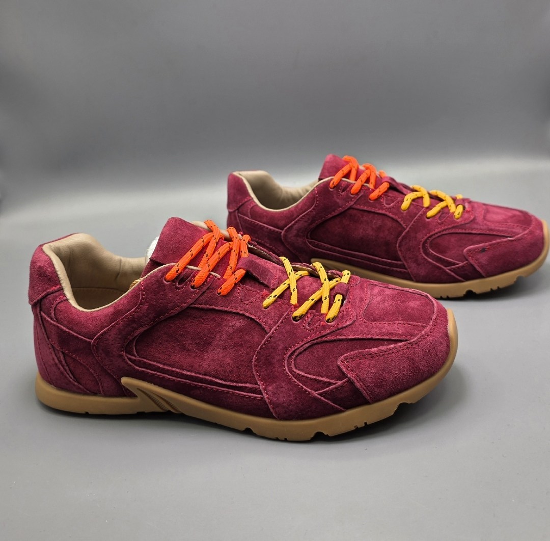 ,замшевые кроссовки,спортивная ,кроссовки miu,повседневные кроссовки