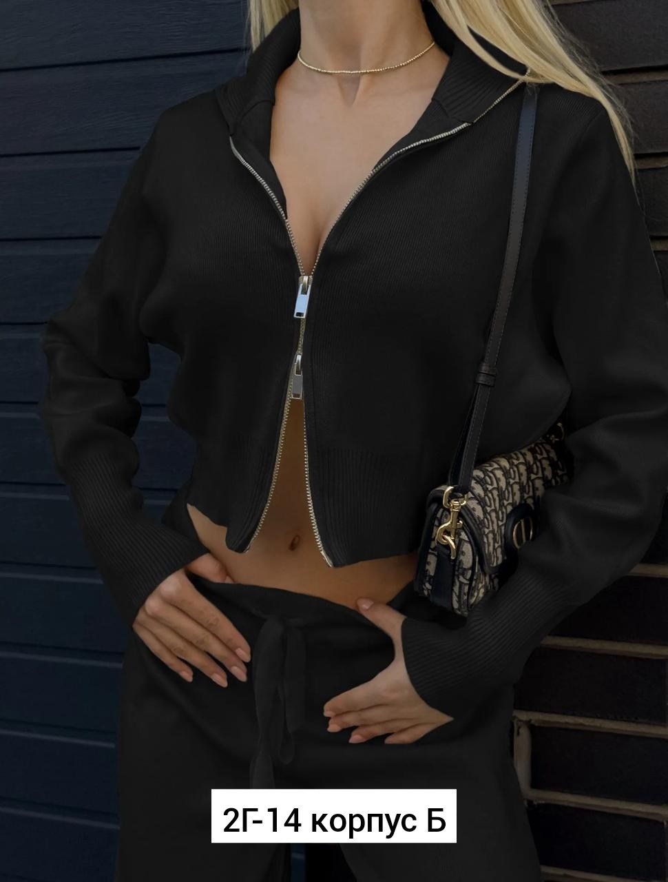 костюм женский на флисе,трикотажные костюмы,костюмы женские,женские спортивные костюмы,костюм бежевый