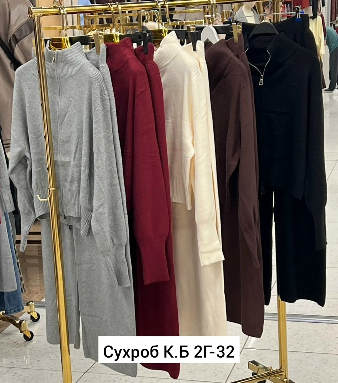 платье женская,платье трикотажное,платья ,,костюм двойка кашемир