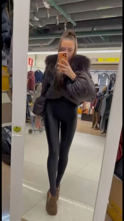 куртка с мехом,модные пуховики,зимние куртки,пуховики с мехом,пуховики с натуральным мехом