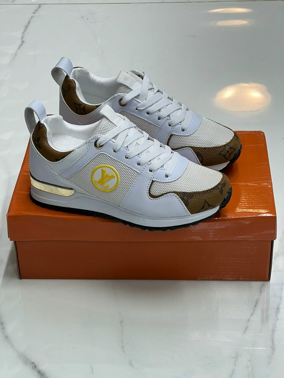 кроссовки женские louis vuitton,кроссовки louis vuitton кроссовки louis vuitton,кроссовки луи витон белые,луи виттон кроссовки женские, луи виттон кроссовки