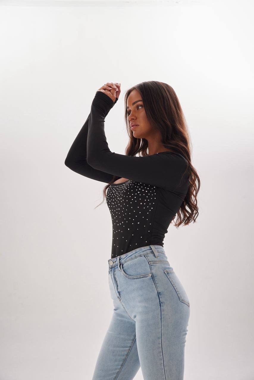 женские джинсы,джинсы момы,голубые джинсы,джинсы модные,джинсы брюки